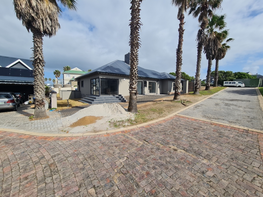 3 Bedroom Property for Sale in Marina Martinique Eastern Cape